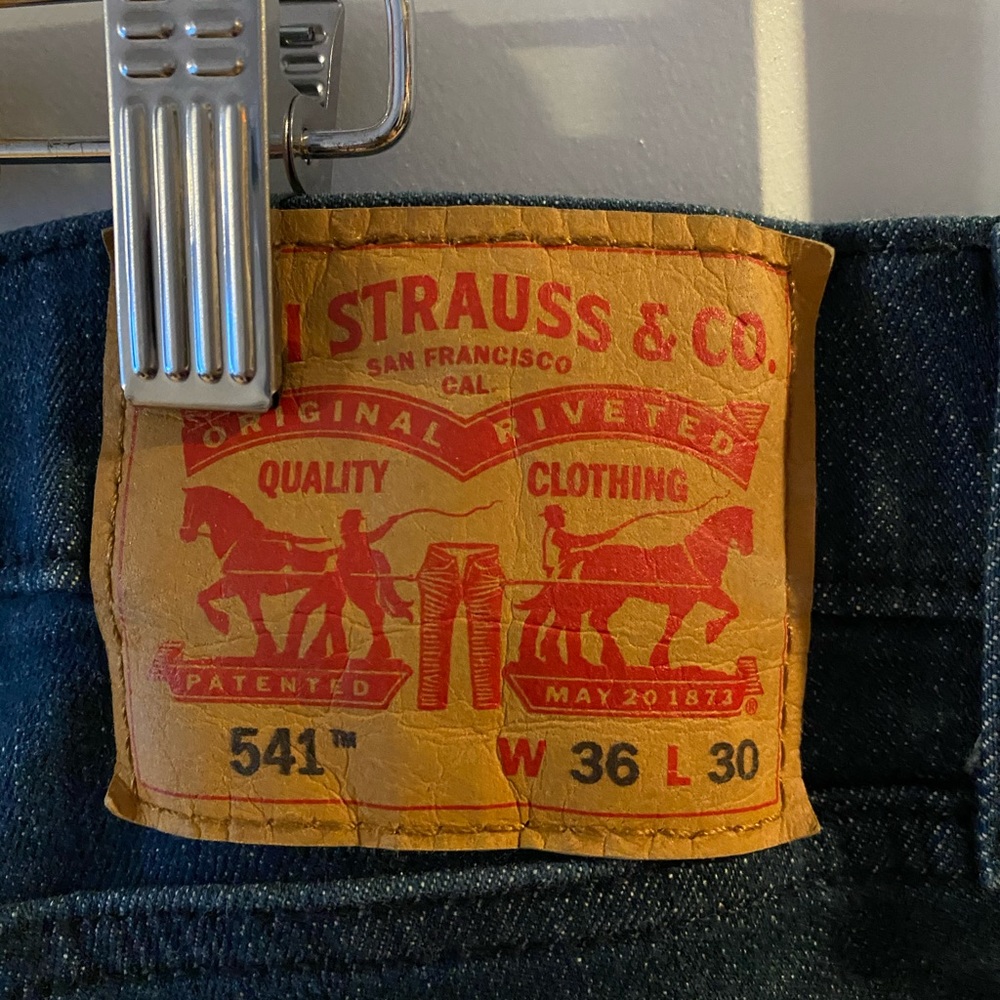 Levi’s jeans like new waist 36 Length 30